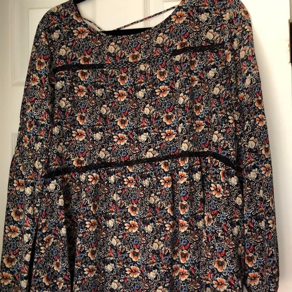 Floral long sleeve